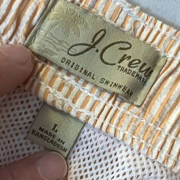 J. Crew Men's Seersucker Swim Yellow Stripe Trunks Size L- 8" - Picture 5 of 9